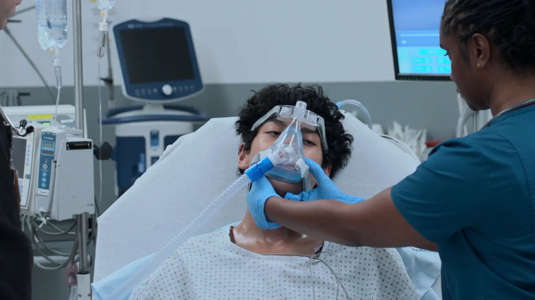 Montagem do BiPAP com nebulizador em linha.