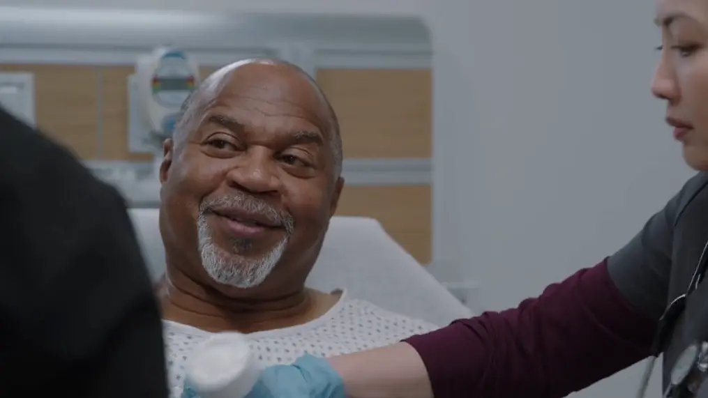 M. Milton dans la salle d'examen des urgences